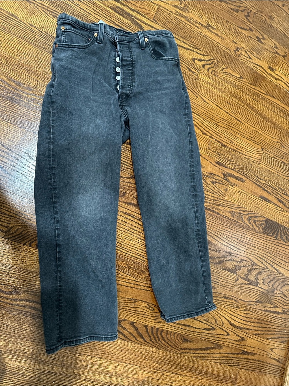 Levi Ribcage Straight Ankle Size 31 Blk